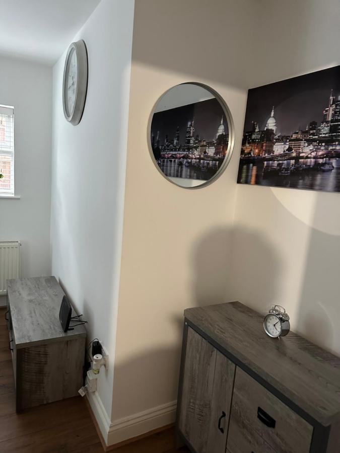Beautiful Hoe Street Dream Ground Floor One Bedroom Apartment London Eksteriør bilde